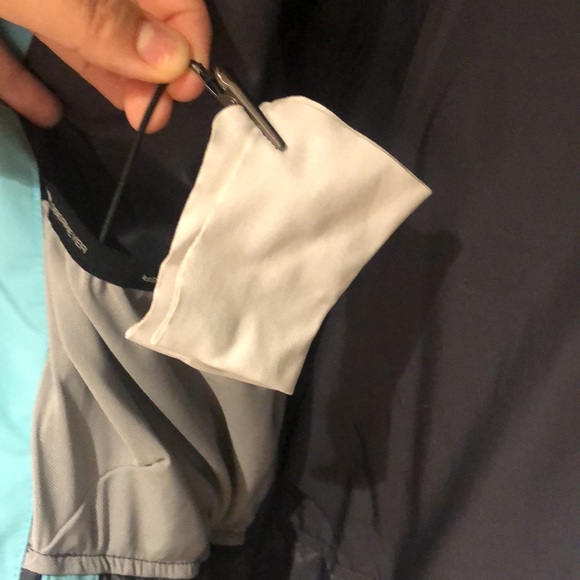 Obermeyer Ladies Winter Jacket - Picture 12 of 16